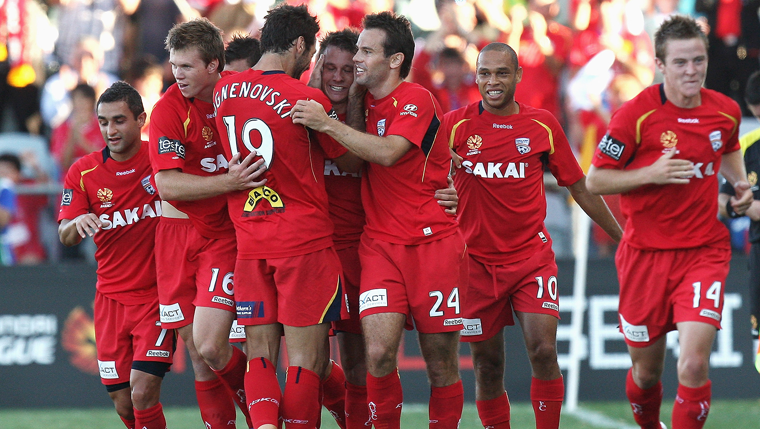 Fabian Barbiero celebrates Adelaide United vs Queensland Roar Preliminary Final 2009