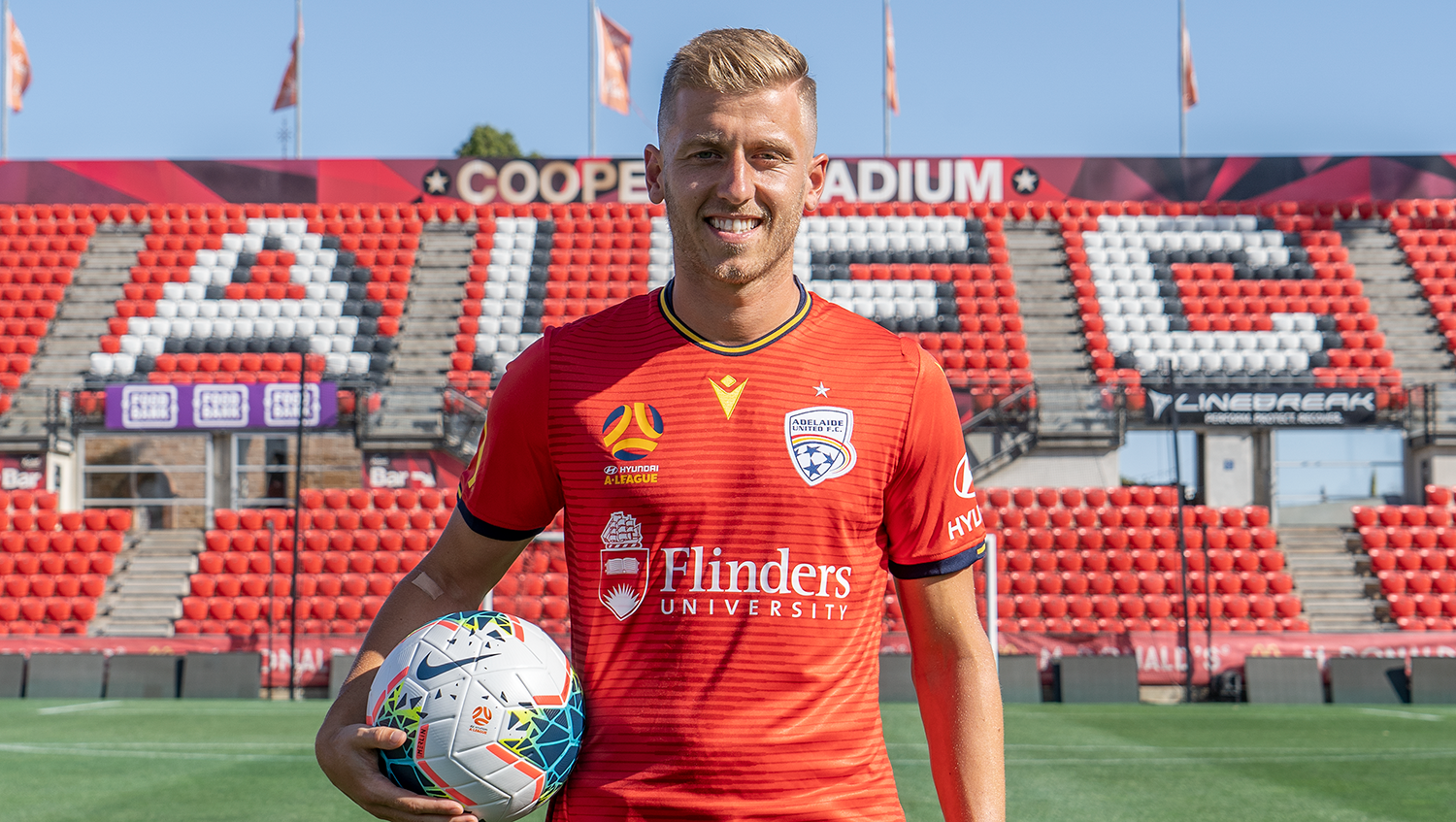 Stefan Mauk returns to Adelaide United