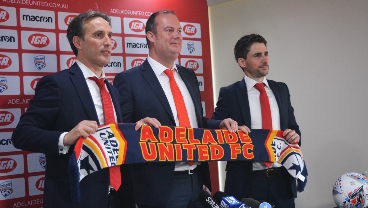 Adelaide United Aurelio Vidmar returns