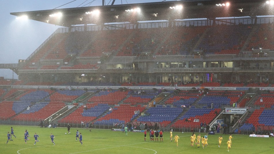 Newcastle Jets vs Adelaide United McDonald Jones Stadium