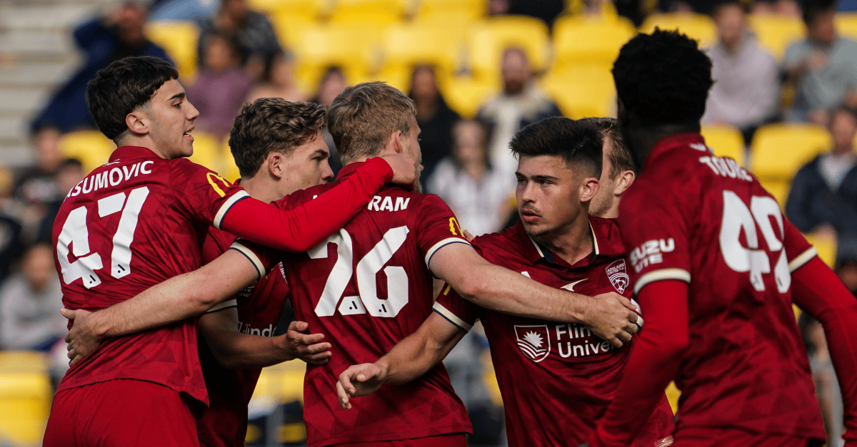 Reds draw 1-1 with Phoenix - Adelaide United