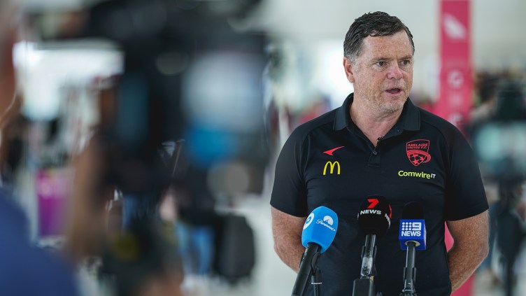 Carl Veart speaks to media at the Adelaide Airport ahead of Round 3.