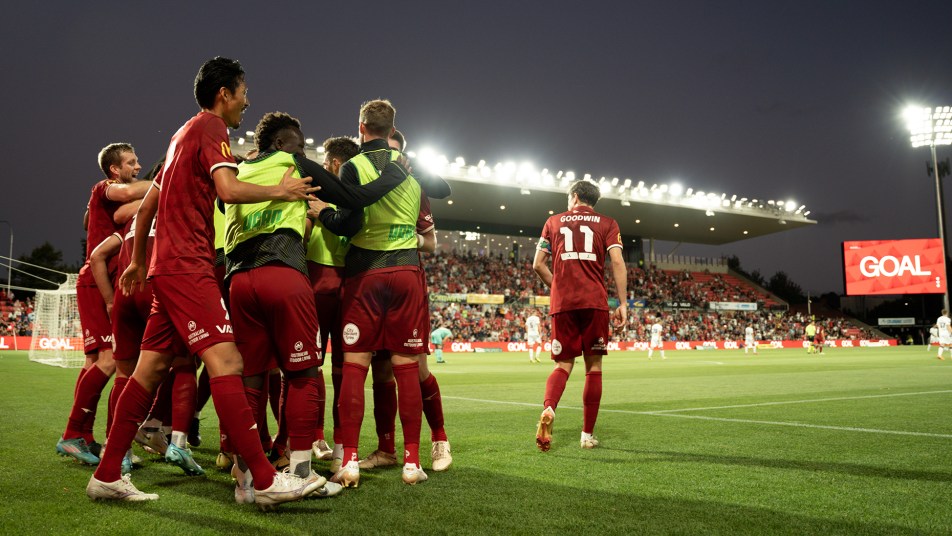 Robbie Cornthwaite has given his view on the Reds win over the Glory and looked ahead to the test the Mariners will pose next in Cornthwaite's Corner.