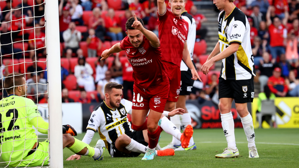 Zach Clough scores against Macarthur FC