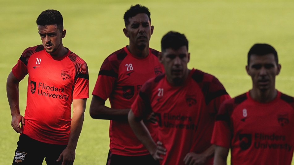 Robbie Cornthwaite has given his view on the Reds win loss to the Mariners and looked ahead to the Original Rivalry in Cornthwaite's Corner.