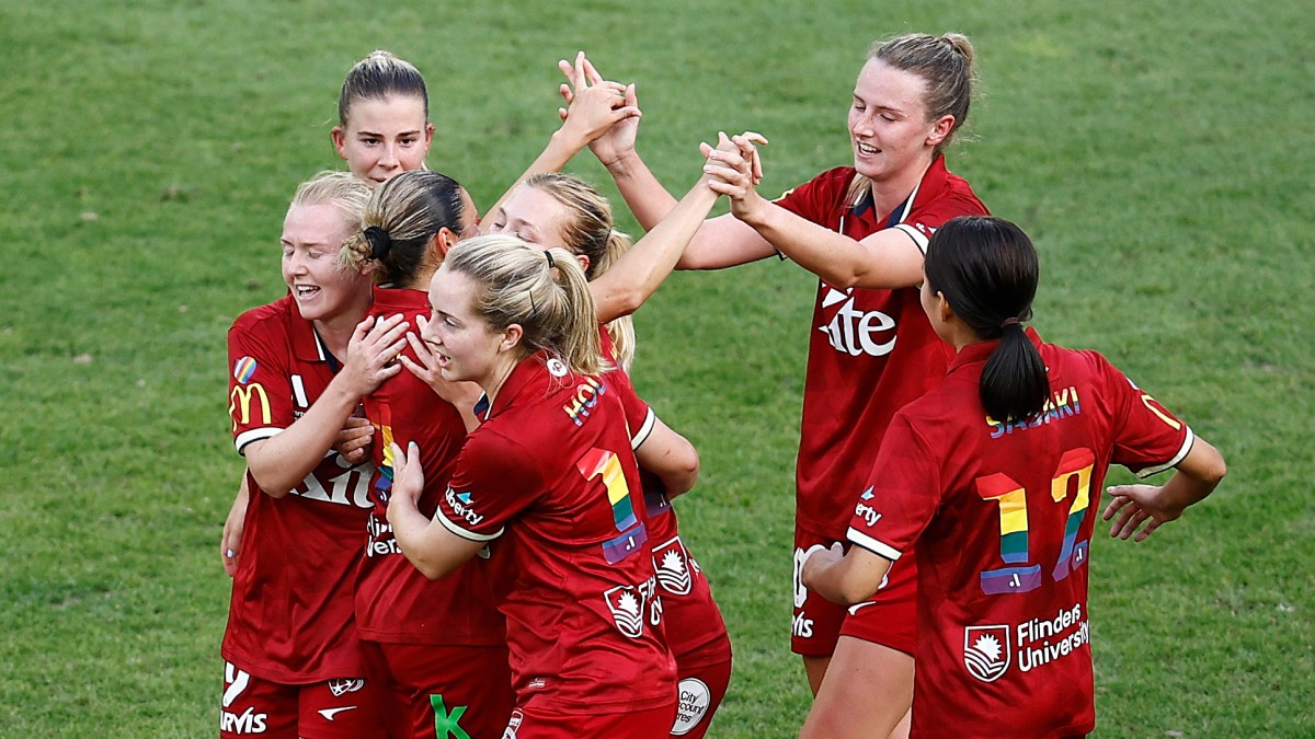 Points shared between Reds and Victory - Adelaide United