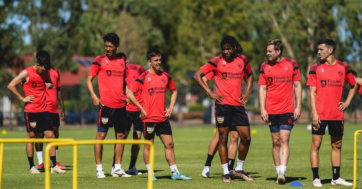Reds named for Wanderers clash - Adelaide United