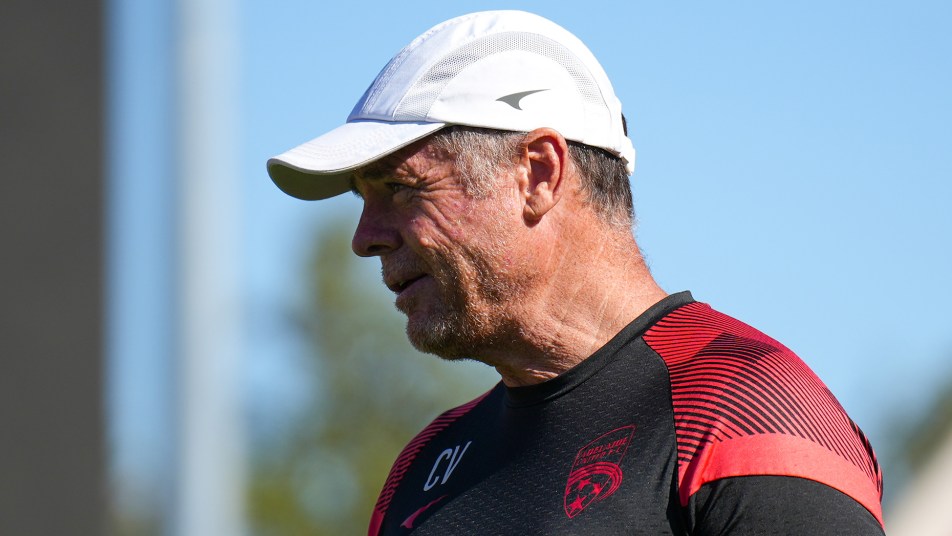 Adelaide United Head Coach, Carl Veart, says he expects his side’s positive run of form to continue when facing Western Sydney Wanderers on Sunday.