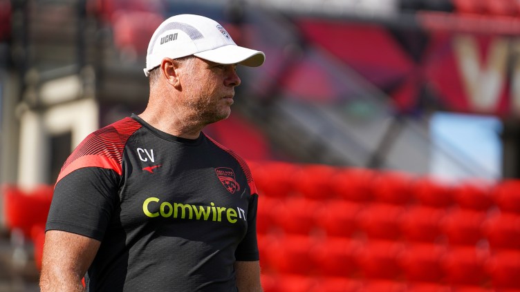 Adelaide United Head Coach, Carl Veart, says his side is full of confidence ahead of their encounter with Wellington Phoenix on Friday night.