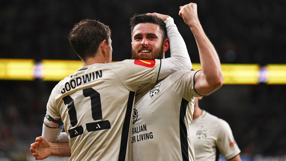 Adelaide United defender, Ben Warland, has labelled the Reds as a “force to be reckoned with”, following its 3-2 win over Western Sydney Wanderers on Friday night.