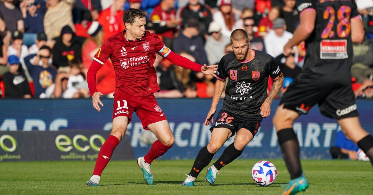 Reds, Sky Blues all level - Adelaide United